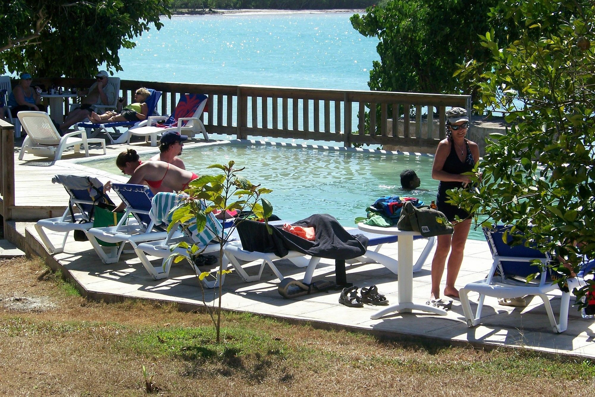 Rhodes Beach Resort Negril Orange Bay Exterior foto